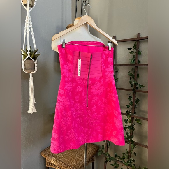 ▪️NWT Alice + Olivia Perla Strapless Dress - Picture 12 of 14